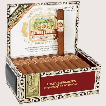 ARTURO FUENTE MAGNUM VITOLA FORTY FOUR